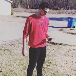 Meet your Posher, Alex